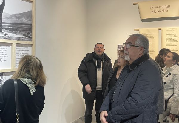 Martin-Miqaelyan-100-13-LN..jpg 300x400