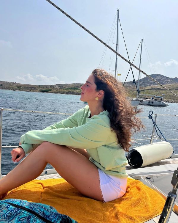 Miss-Universe-2025-9-LN.jpg 300x400