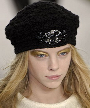 /images/mixed/beret-11-2-LN.jpg 600x580