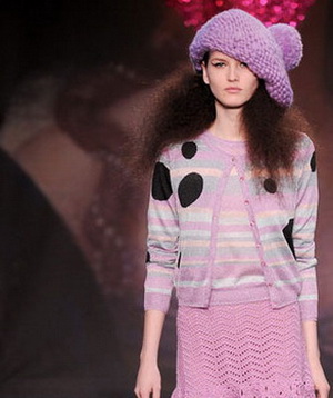 /images/mixed/beret-19-1-LN.jpg 600x580