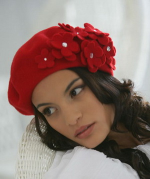 beret-8-1-LN.jpg 600x580