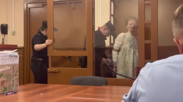 podjog-jenshchini-5-LN+== 300x400