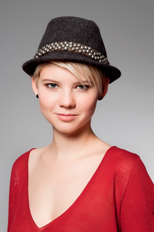 /images/mixed/shlyapa-01-LN.jpg 600x580